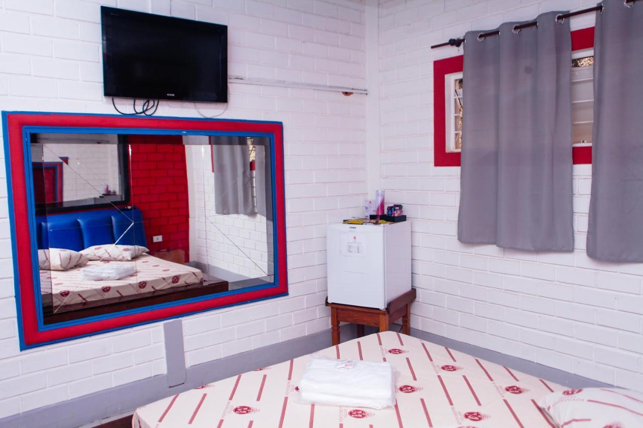 Hotel E Motel Madrugada Itu Eksteriør bilde